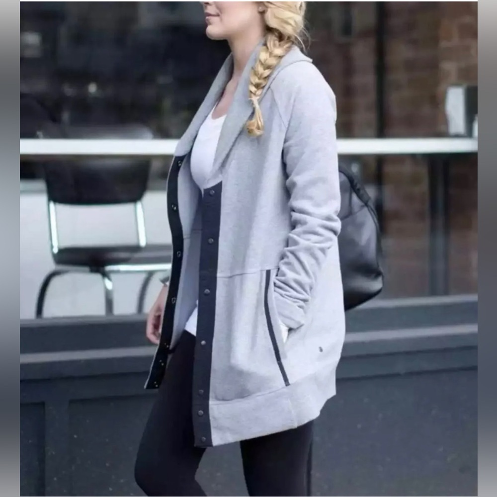 Lululemon Yin To My Yang Cardi Gray Sweatshirt Jacket - Picture 10 of 11